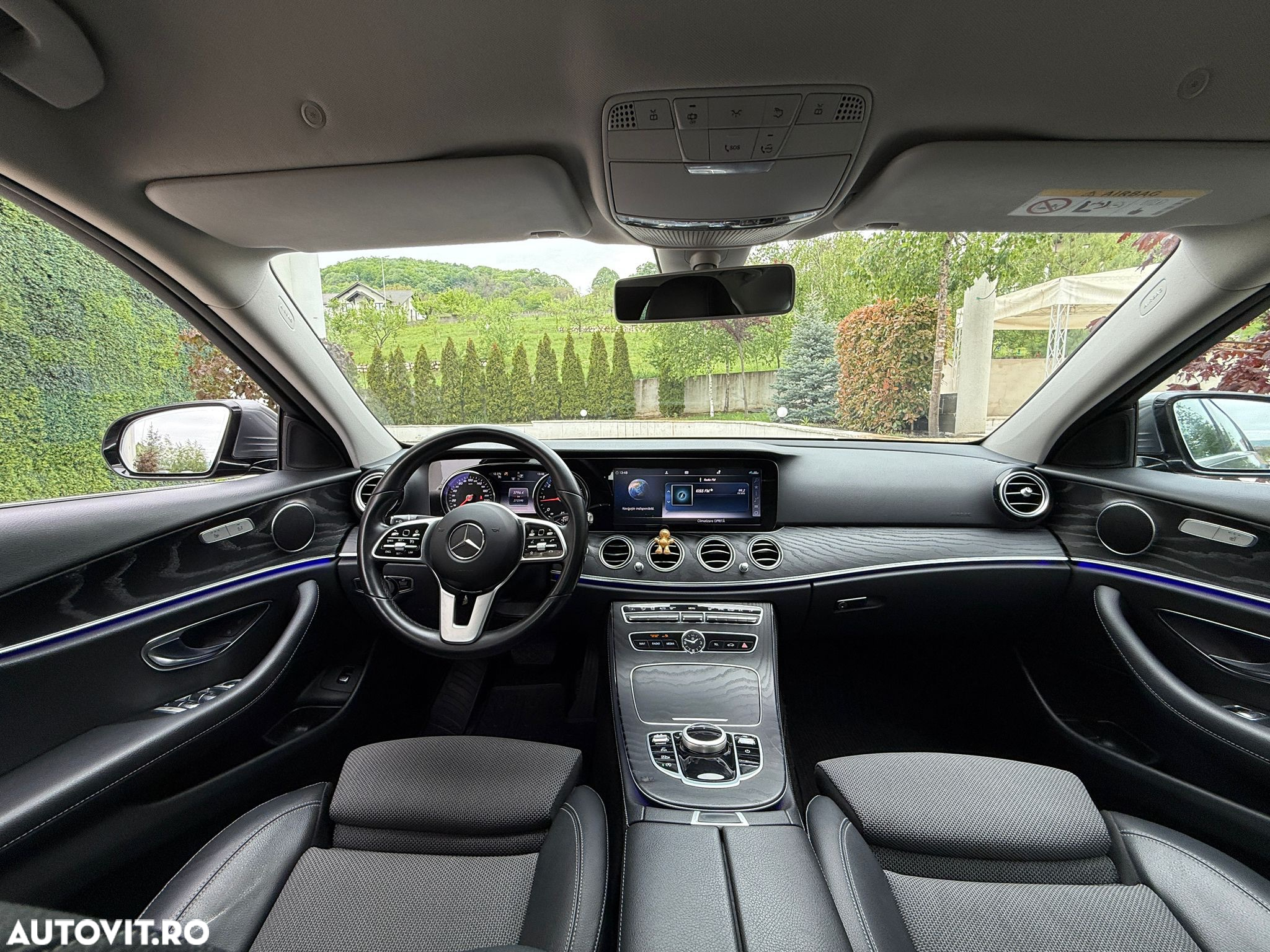 Mercedes-Benz E 200 d T 9G-TRONIC Avantgarde - 9