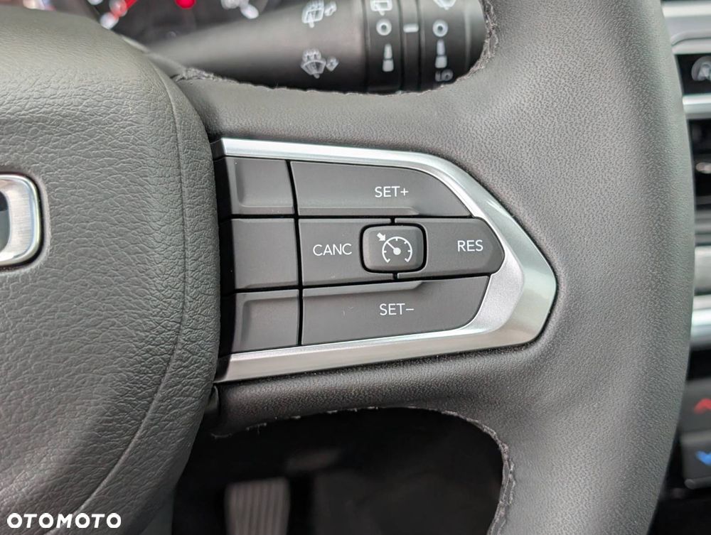 Jeep Compass - 15