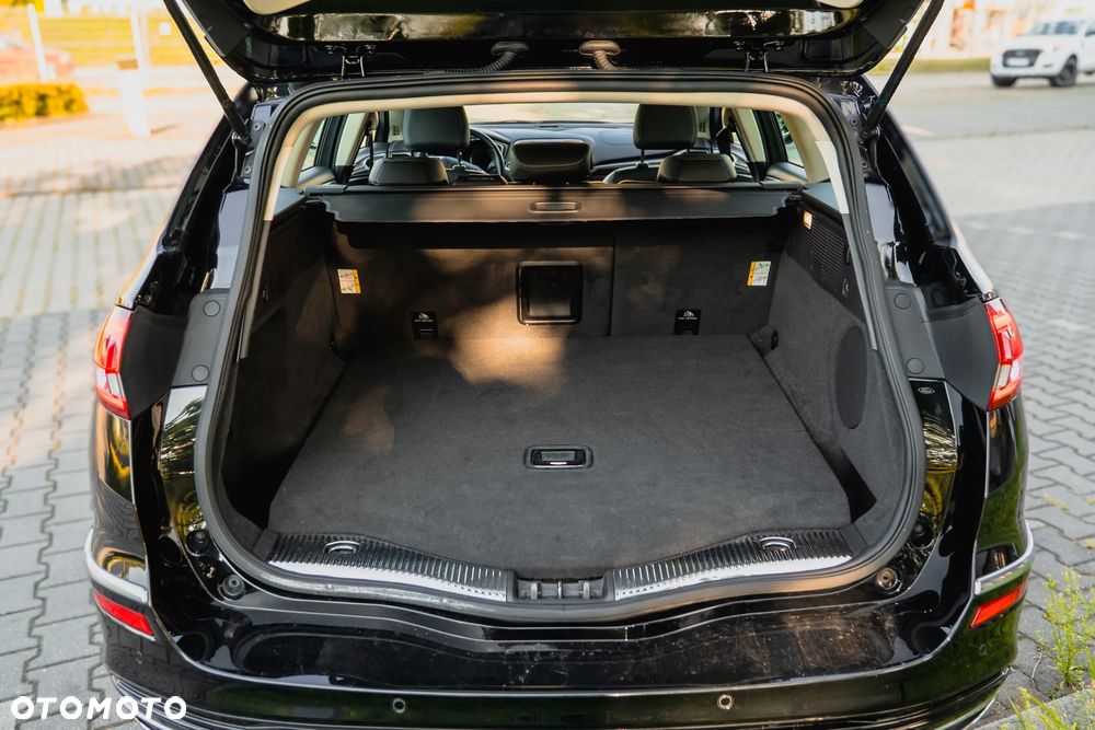 Ford Mondeo 2.0 EcoBlue Vignale AWD - 9