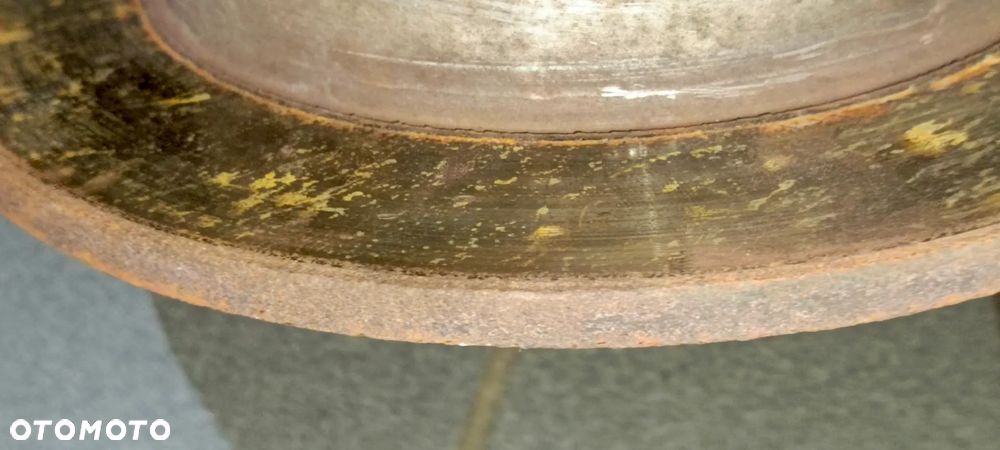 TARCZE HAMULCOWE TYL TOYOTA AVENSIS T25 - 5