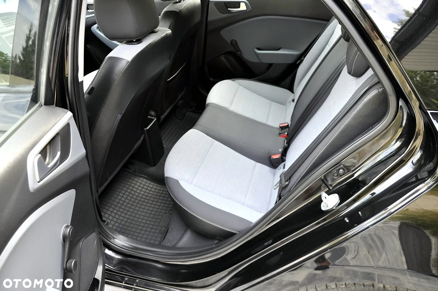 Hyundai i20 - 10