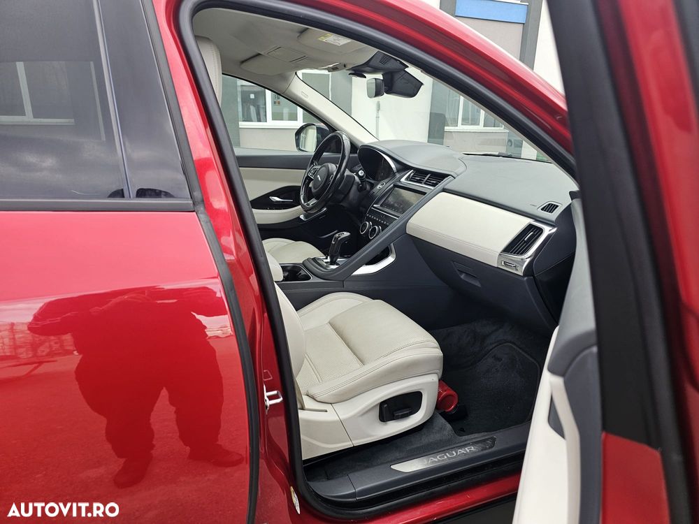 Jaguar E-Pace D180 AWD R-Dynamic HSE - 4