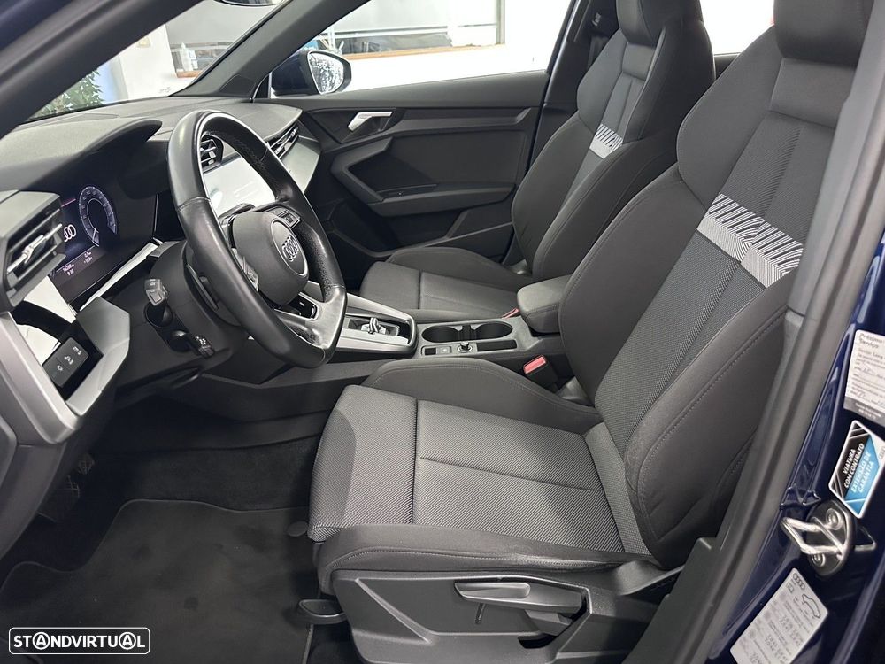 Audi A3 Sportback 45 TFSIe S line - 19