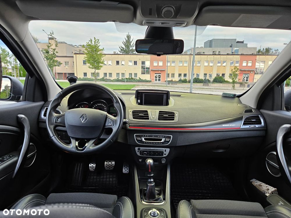 Renault Megane Grandtour dCi 165 FAP GT - 12