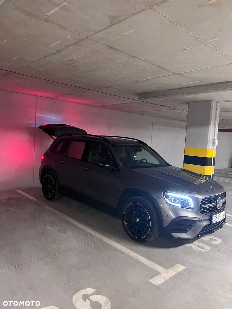 Mercedes-Benz GLB 220 d 4-Matic AMG Line 8G-DCT - 24