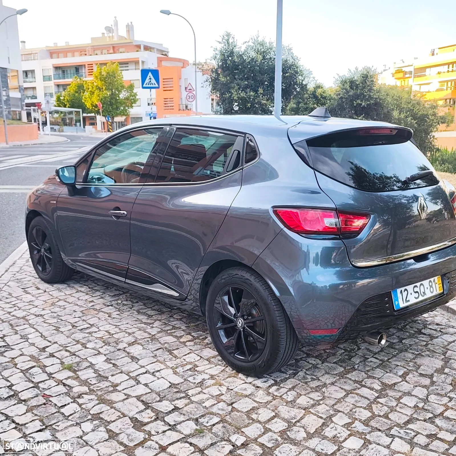 Renault Clio 1.5 dCi Limited EDition - 3