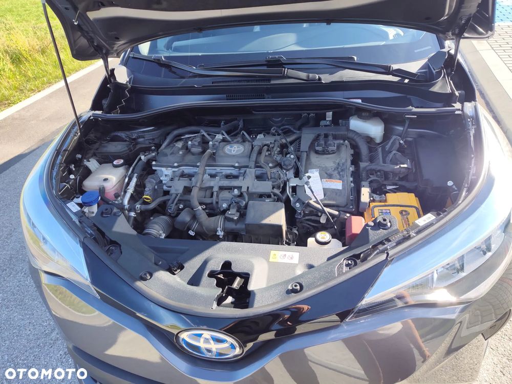 Toyota C-HR - 8