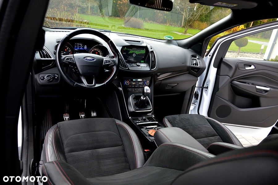 Ford Kuga 1.5 EcoBoost 2x4 SYNC - 24