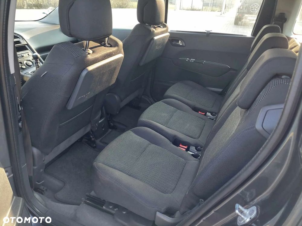 Peugeot 5008 2.0 HDi Business Line 7os - 10