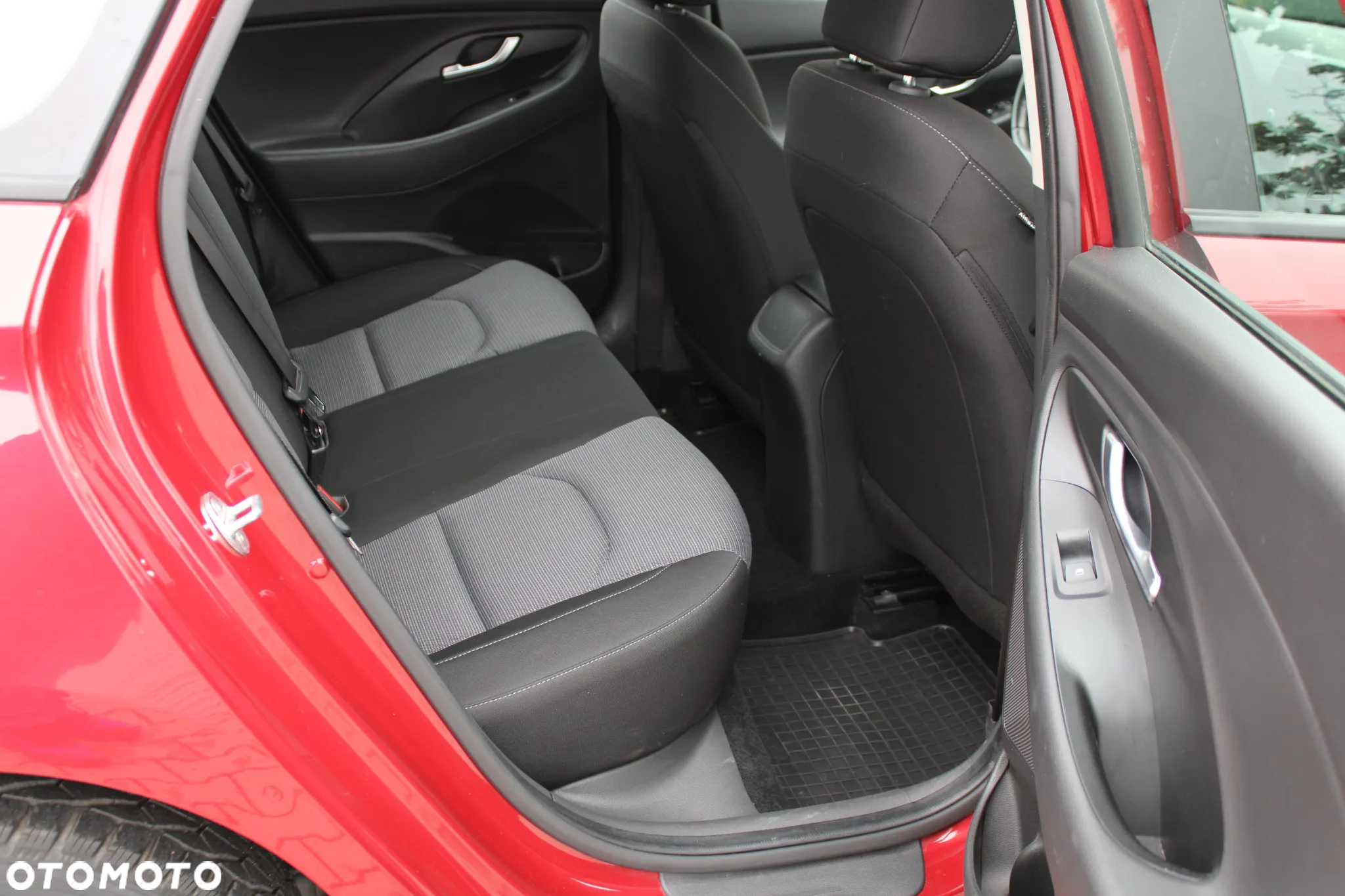 Hyundai i30 1.5 DPI Classic + - 31