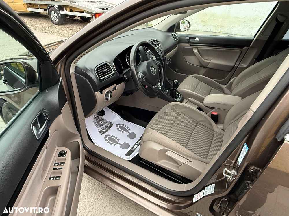 Volkswagen Golf 1.6 TDI BMT Highline - 11