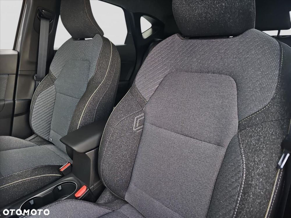 Renault Captur - 12