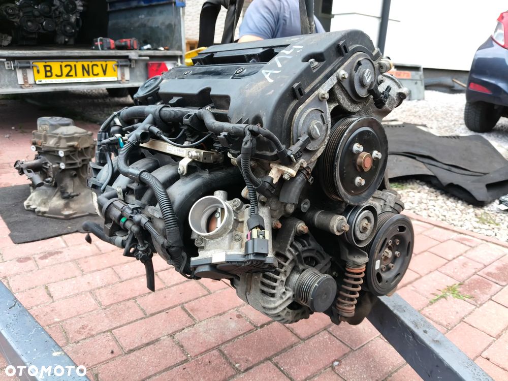 Kompletny silnik Opel Astra J Meriva B Corsa D A14XER - 1