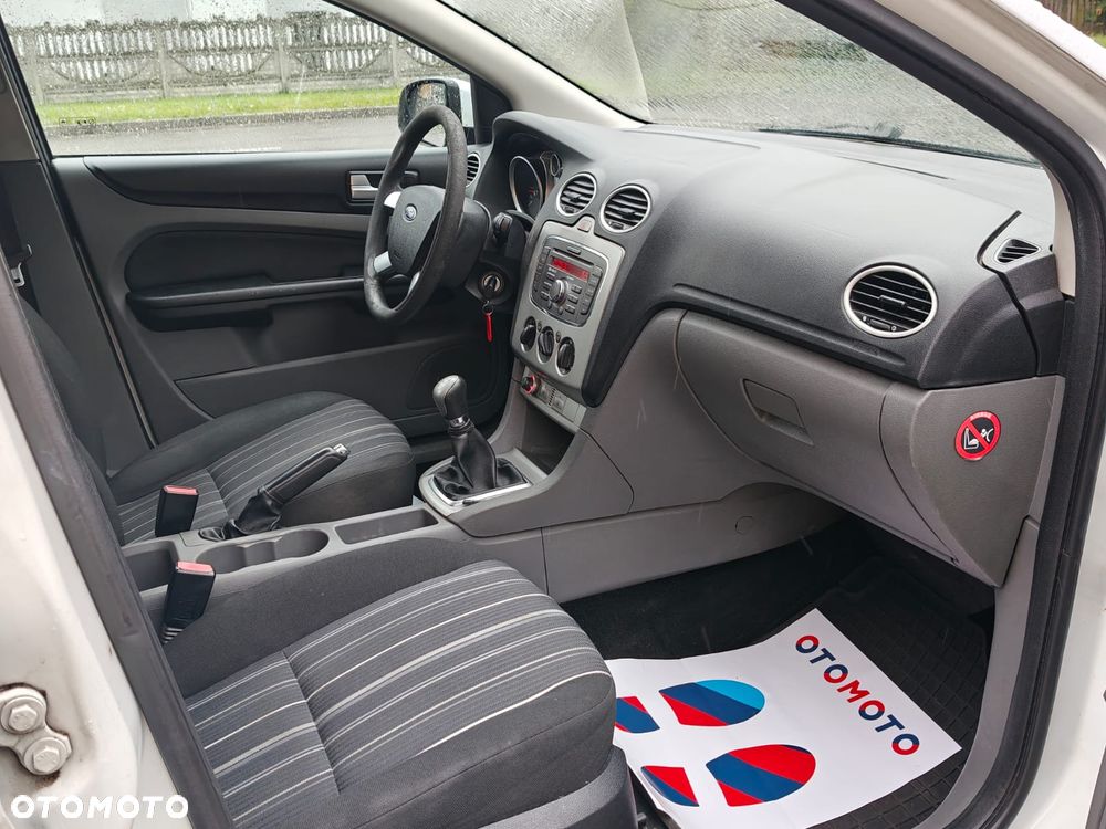 Ford Focus 1.6 TDCi cDPF Gold X - 6