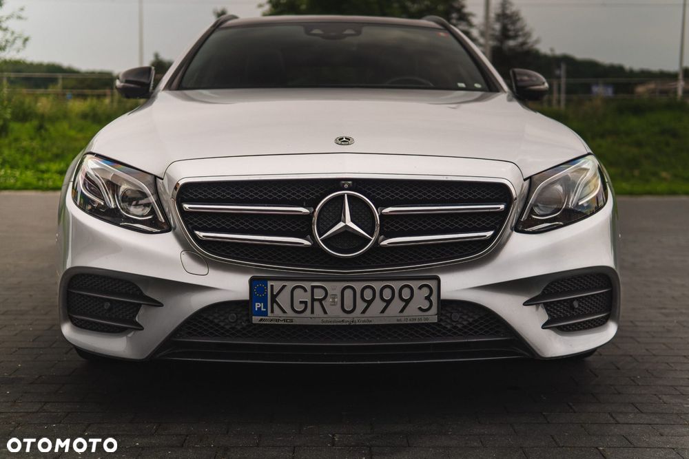 Mercedes-Benz Klasa E 200 d 9G-TRONIC - 10