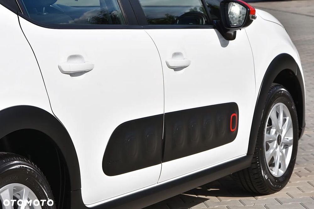 Citroën C3 1.2 PureTech Live - 32