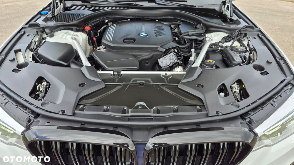 BMW Seria 5 - 35