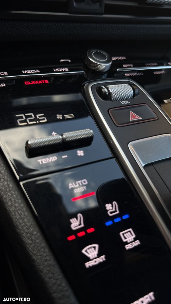 Porsche Cayenne Tiptronic S - 27