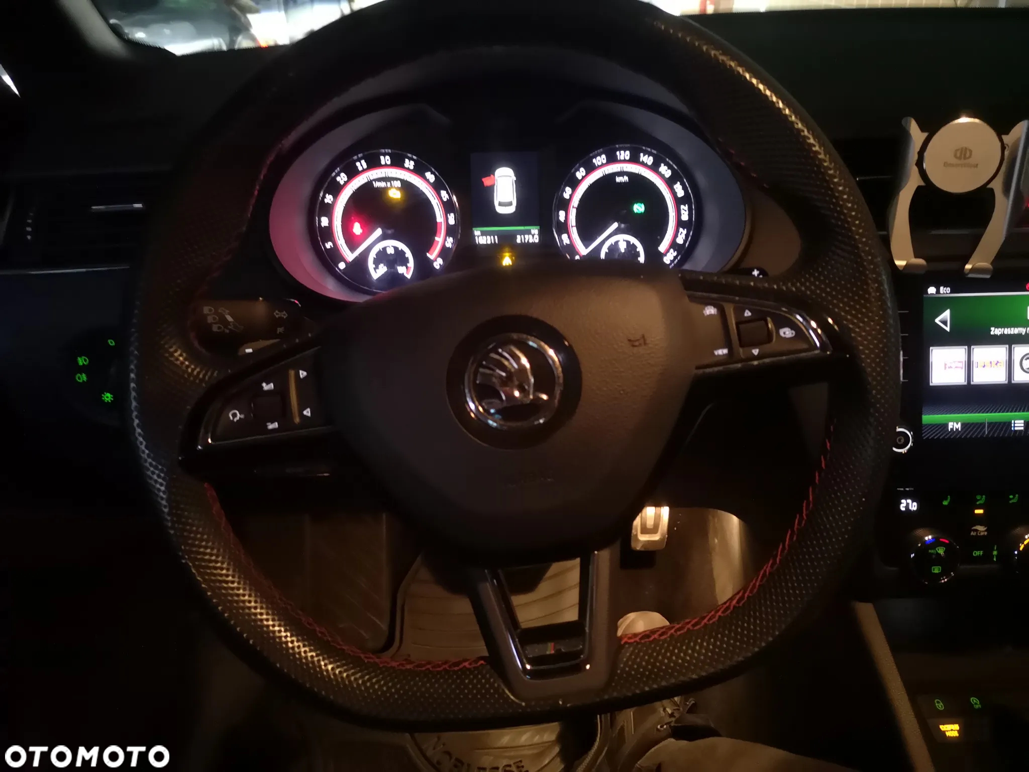 Skoda Octavia 2.0 TDI DSG RS - 5