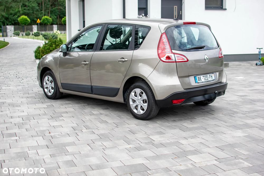 Renault Scenic - 27