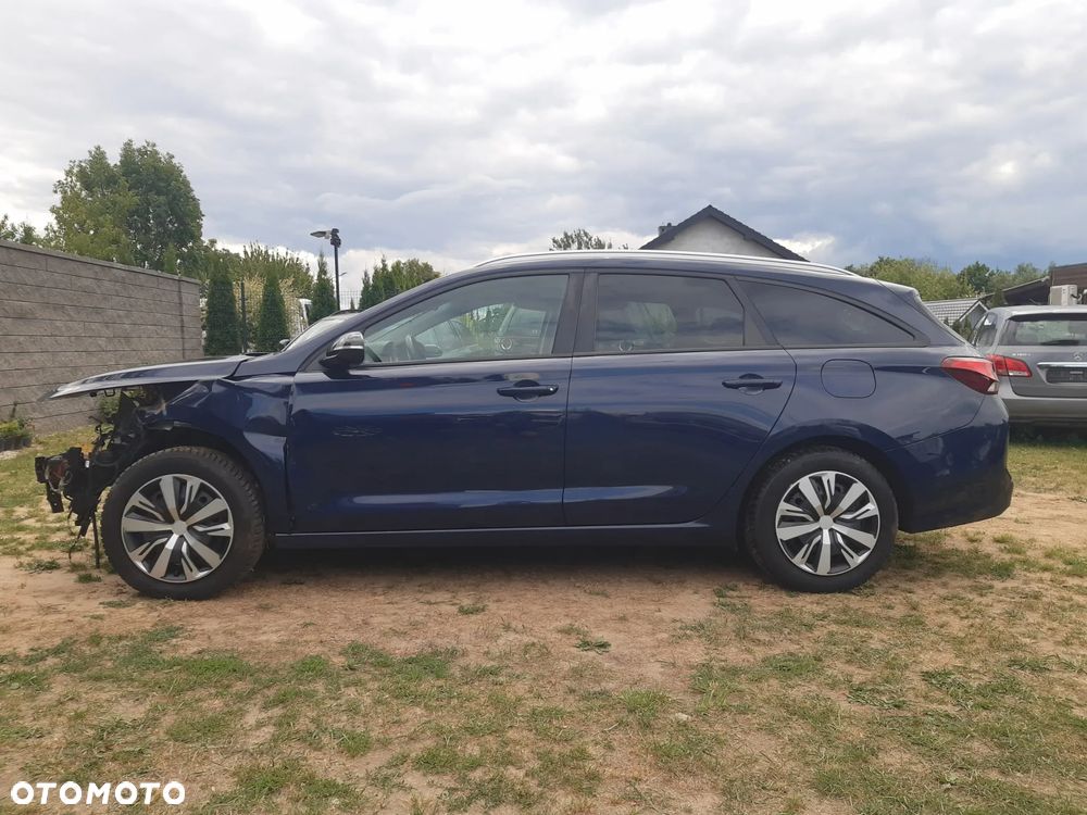 Hyundai i30 1.6 CRDI EDITION 30+ - 4