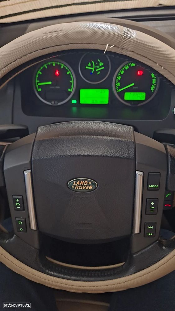 Land Rover Freelander 3.2 i6 HSE - 3