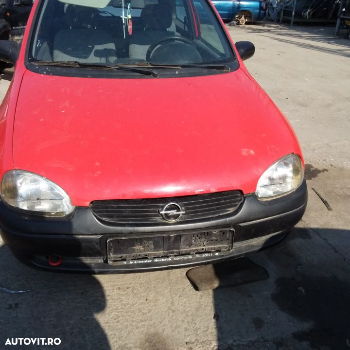 Dezmembrari  Opel CORSA B  1993  > 2000 1.0 i 12V Benzina - 3