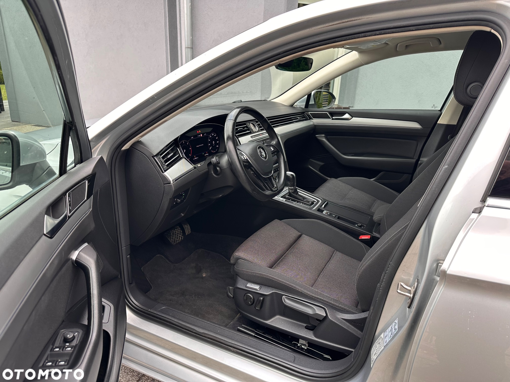 Volkswagen Passat Variant 2.0 TDI DSG (BlueMotion Technology) Highline - 6