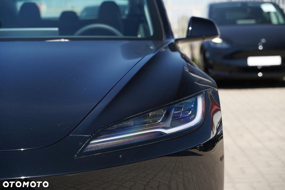 Tesla Model 3 RWD Premium - 22