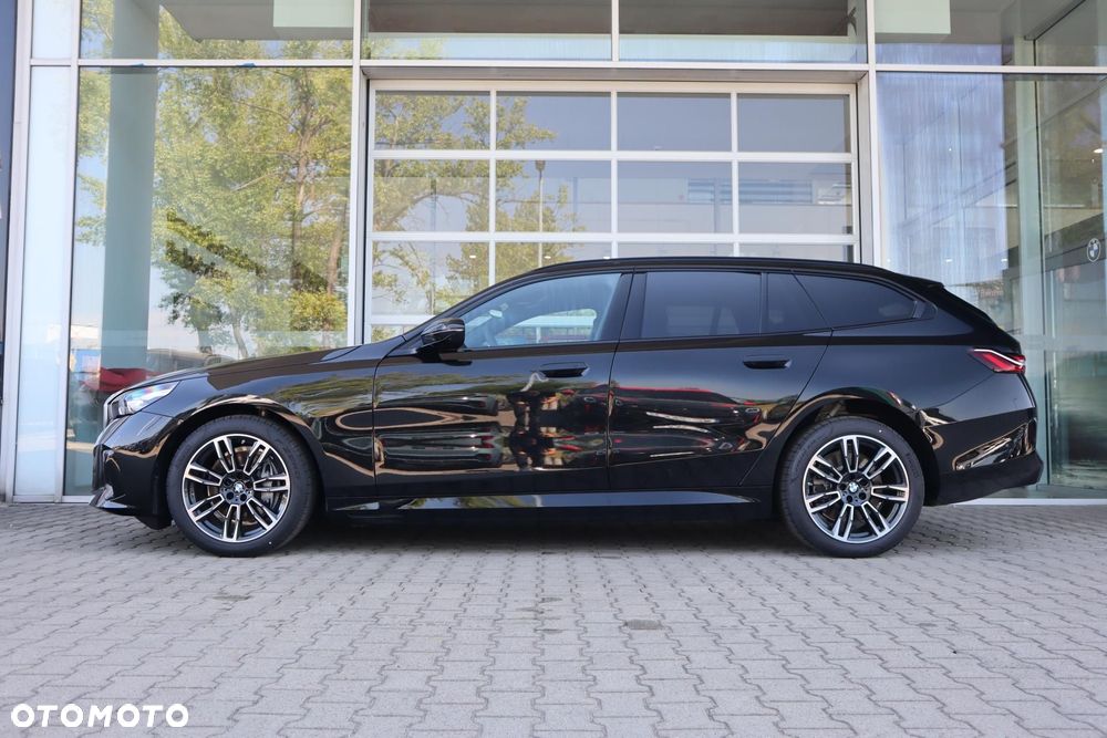 BMW i5 83.9kWh eDrive40 M Sport - 2