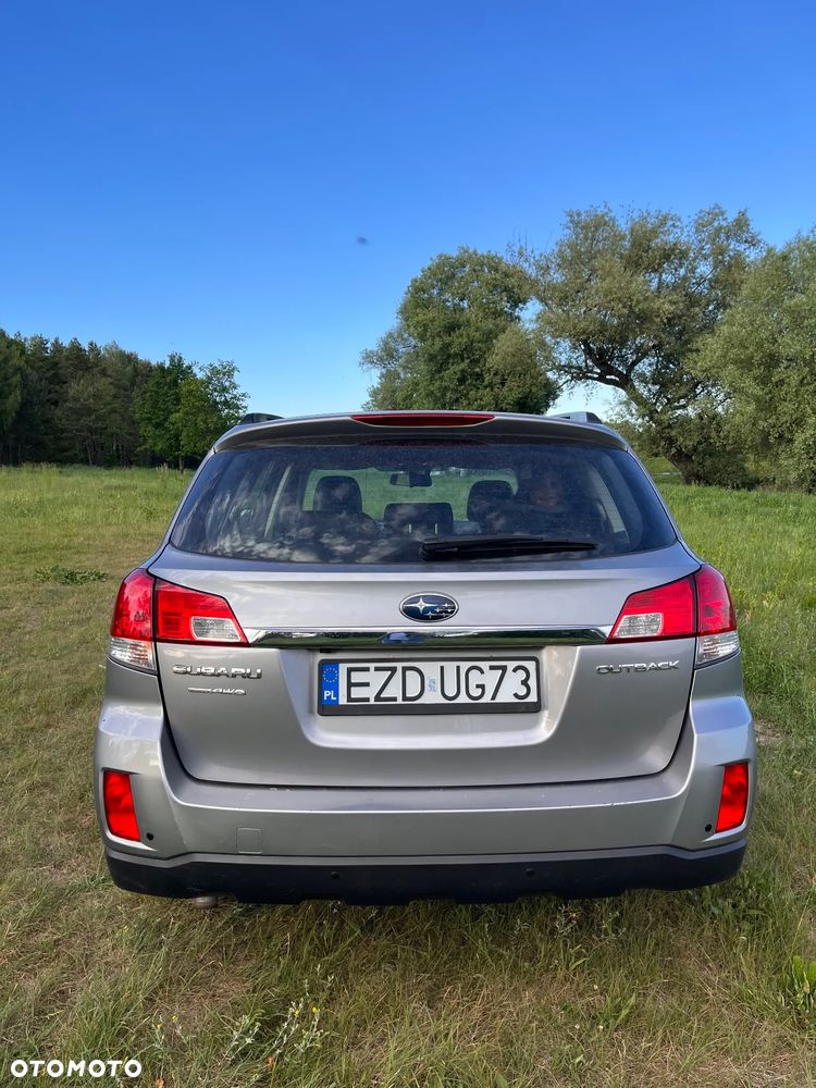 Subaru Outback 2.5i Comfort Navi AT - 23