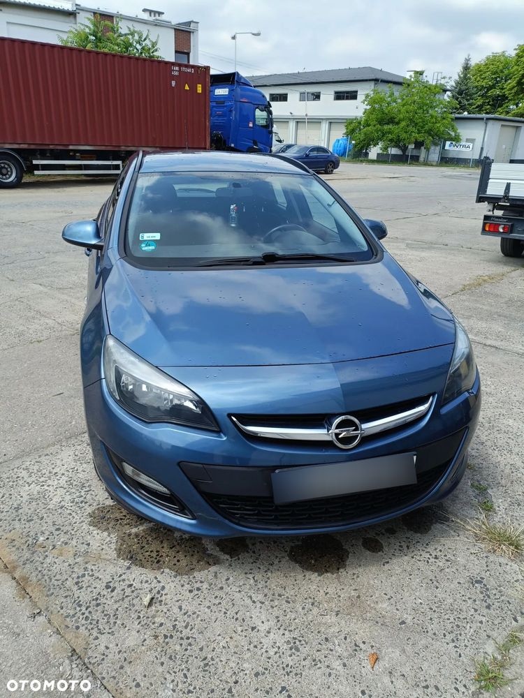Opel Astra 1.6 CDTI Sport - 1