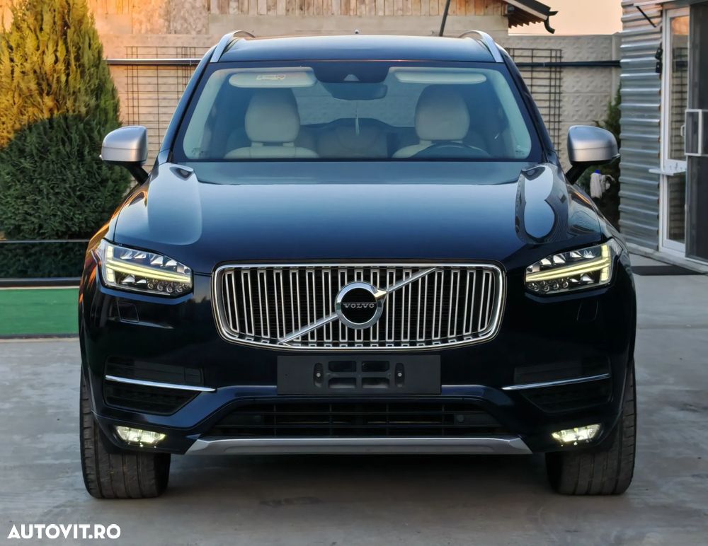 Volvo XC 90 D5 AWD Geartronic Inscription - 24