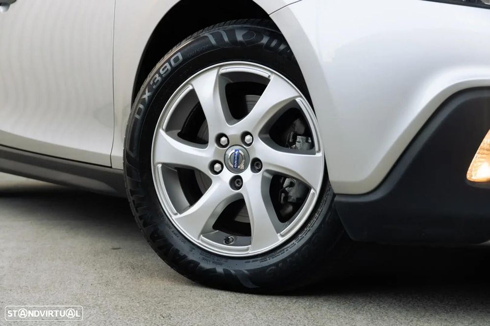 Volvo V40 Cross Country - 33