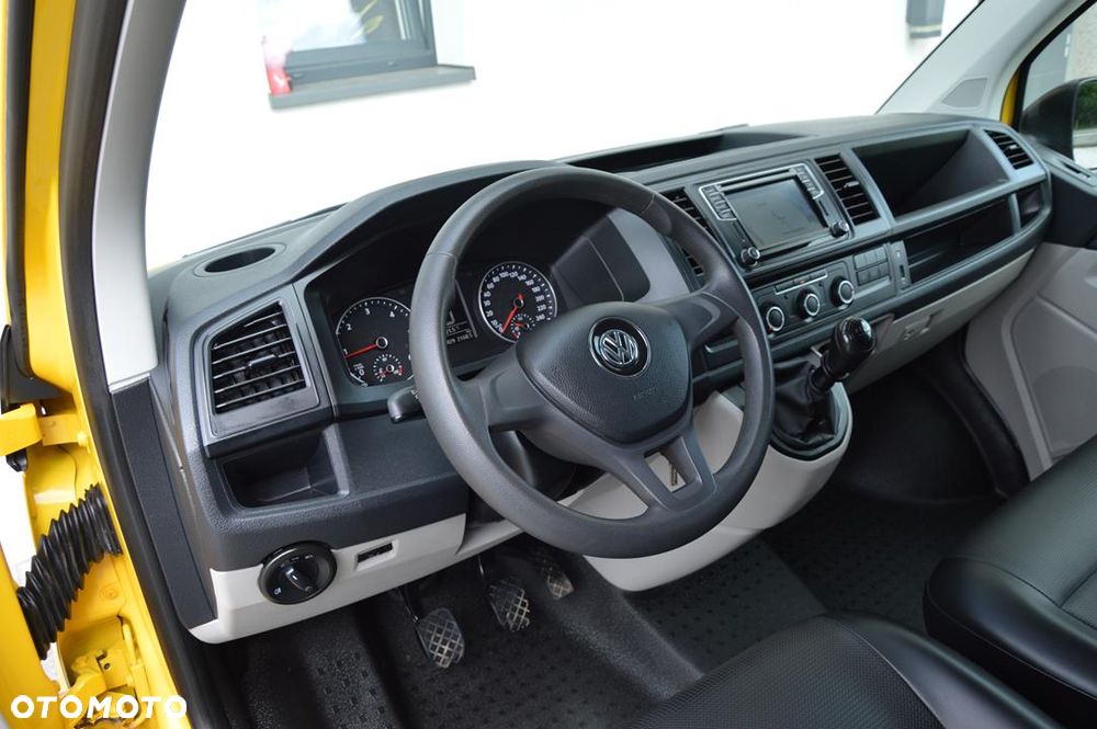 Volkswagen Transporter - 15