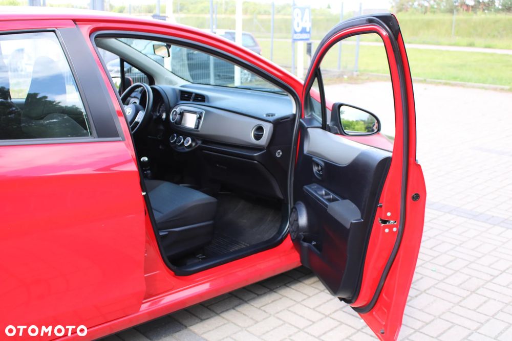 Toyota Yaris - 23