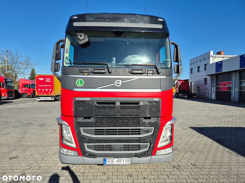 Volvo FH500 MEGA - 2