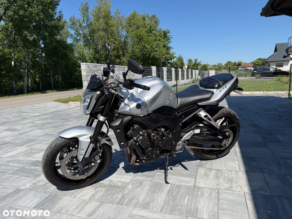 Yamaha FZ - 3