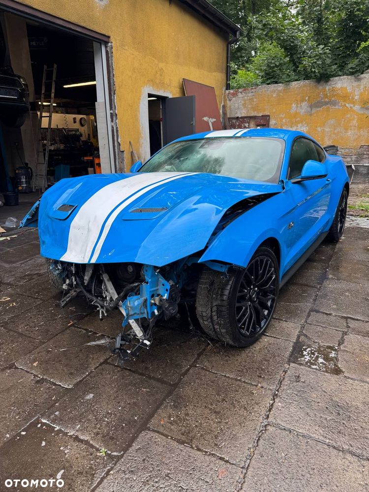 Ford Mustang 5.0 V8 GT - 3