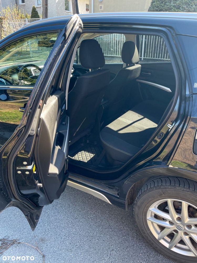 Suzuki SX4 S-Cross - 10