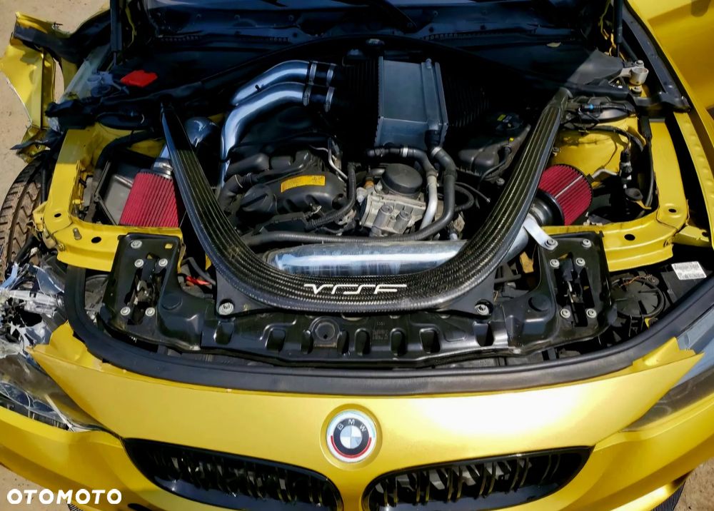 BMW M4 DKG Competition - 9