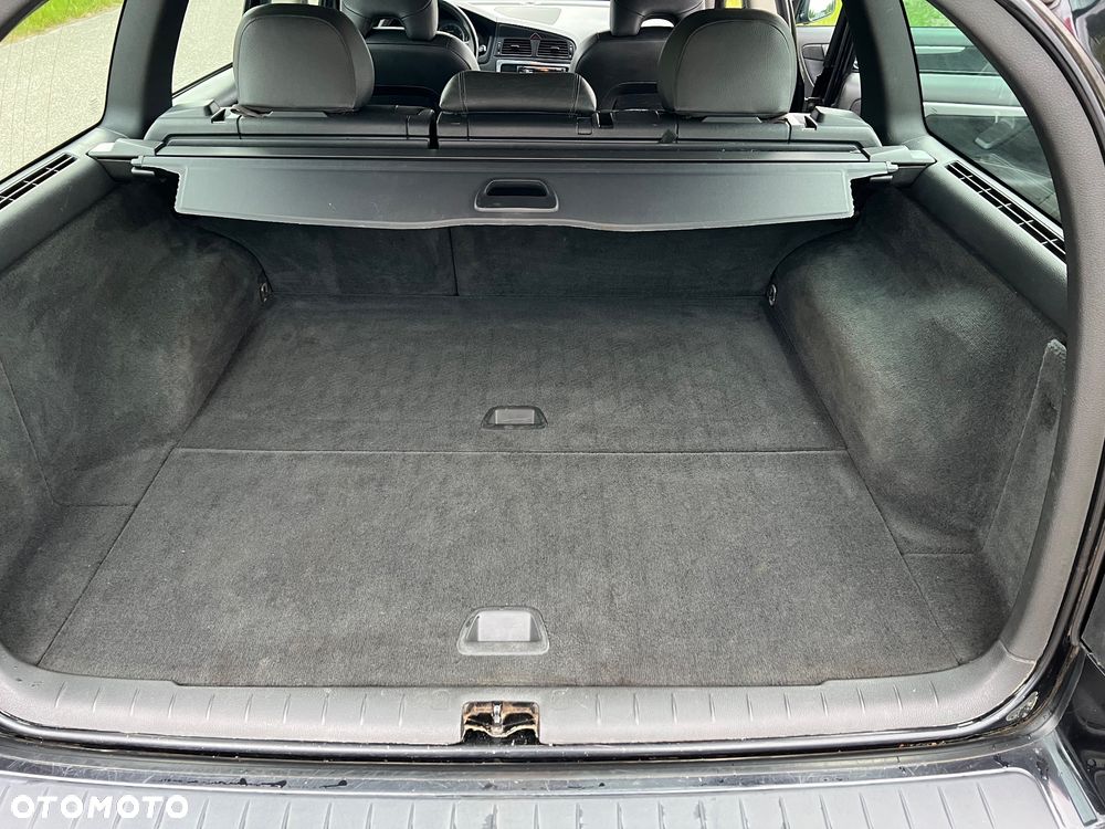 Volvo V70 D5 Momentum - 18