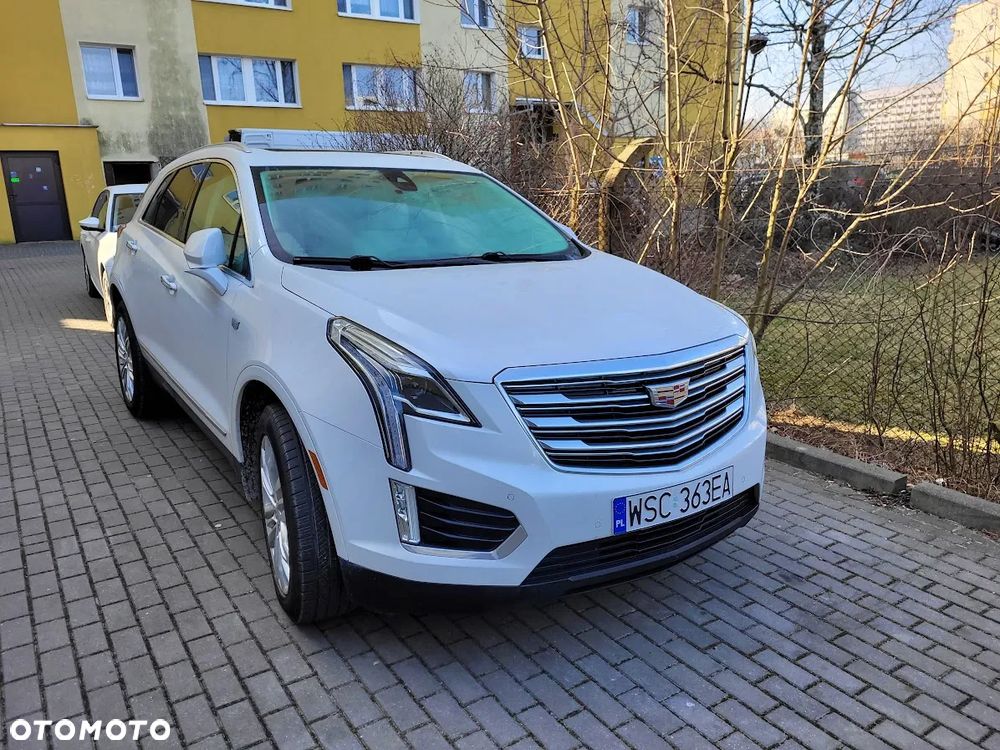 Cadillac XT5 - 1
