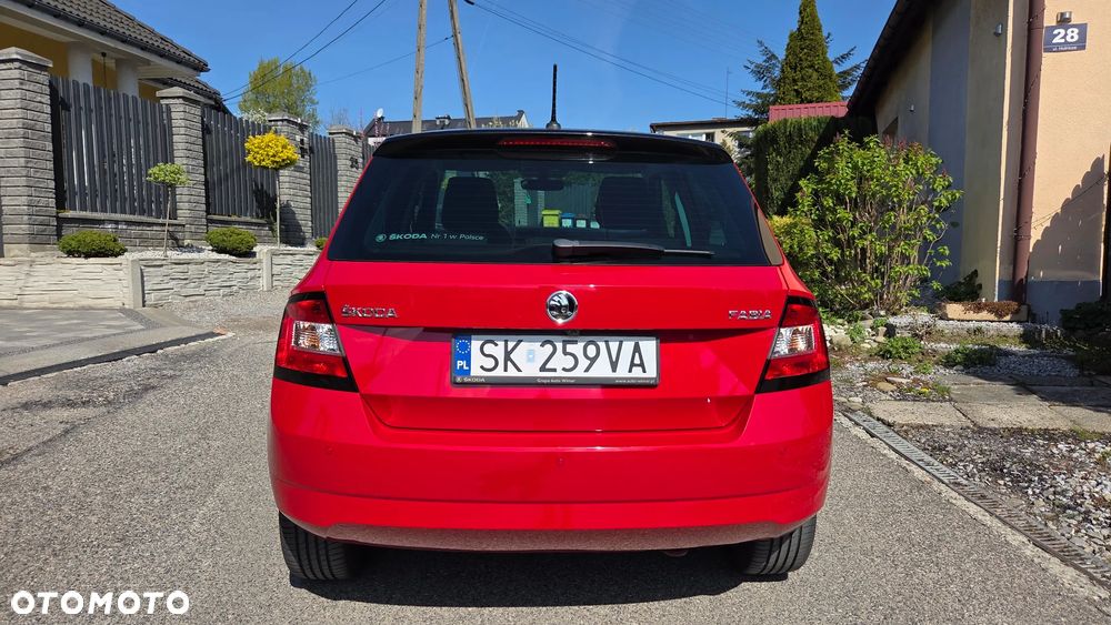 Skoda Fabia 1.0 TSI Style Color DSG - 5