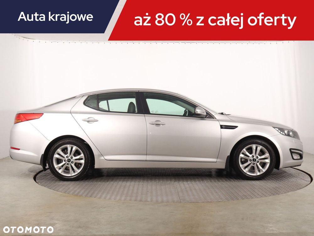 Kia Optima - 8