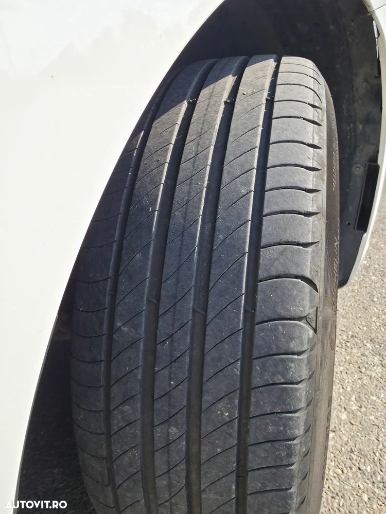 BMW Seria 2 - 11