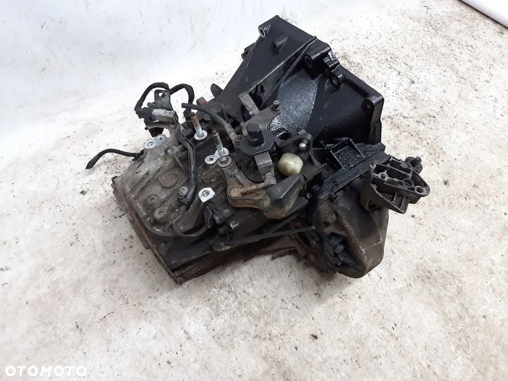 PEUGEOT 308 II 1.6 E HDI skrzynia biegów 20MB39 - 1