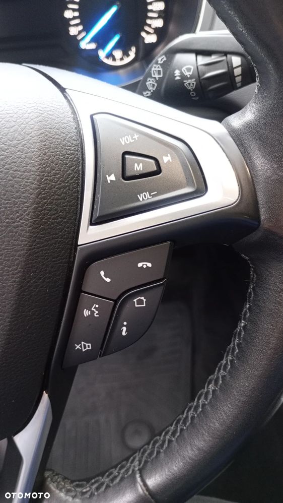 Ford Mondeo 2.0 TDCi ECOnetic Start-Stopp Trend - 38