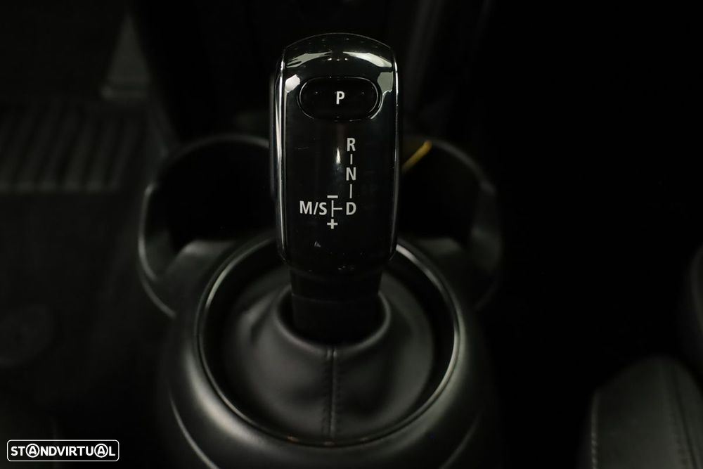 MINI Cabrio - 17