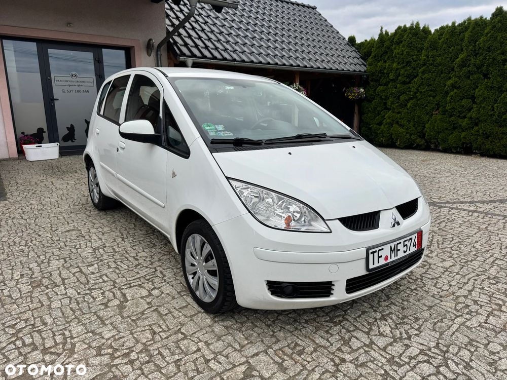 Mitsubishi Colt 1.5 Automatik Instyle - 3
